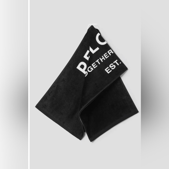 Peloton Sweat Towel Set - Picture 6 of 11
